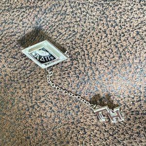 Alpha Delta Pi pin